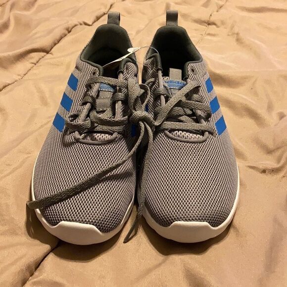 Kids ADIDAS shoes - Picture 11 of 11